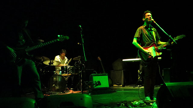 Javier Barría y banda en Anfiteatro Bellas Artes