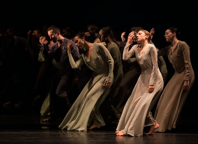 «Wind von West» de Pina Bausch