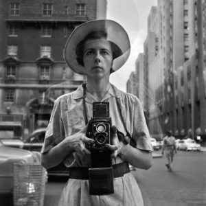 Vivian Maier - Autorretrato ©Vivian Maier Maloof Collection, Courtesy Howard Greenberg Gallery, New York.