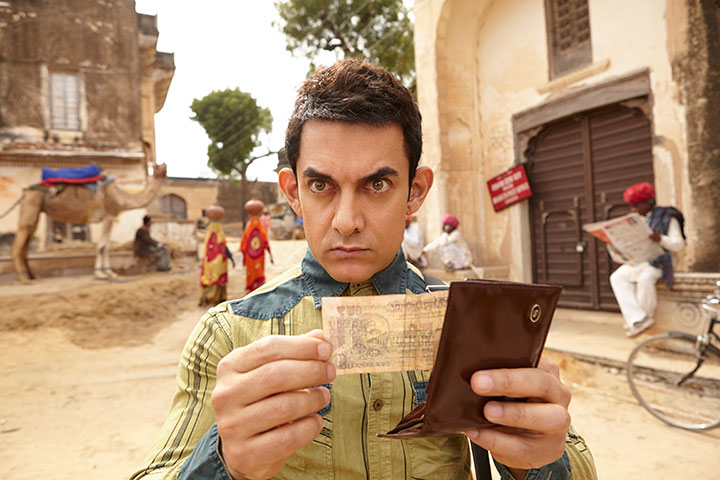 Aamir Khan es un extraterrestre perdido en Rajasthan, India, en la película «PK»